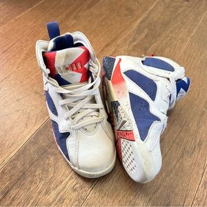 Kids Jordan Basketball Shoes